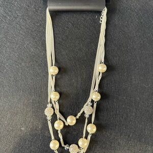 Vieste Gold and Cream Pearl Necklace